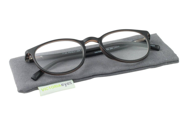 Reading glasses Victoria Linda black on case Reading glasses Victoria Linda black on case Product image
