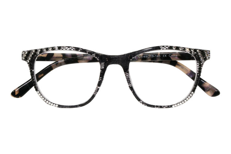 BRI-CODY-SCHWARZE-SPITZE_frontal_geschlossen Cody, black lace