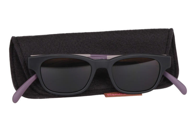 KLA-03SUN-BLACK-MUD-AUBERGINE_mit_etui No. 03, Black Mud Aubergine
