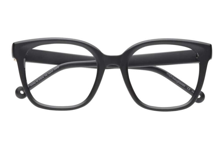annika-schwarz-frontal-geschlossen Annika Blaulichtfilter Brille Schwarz