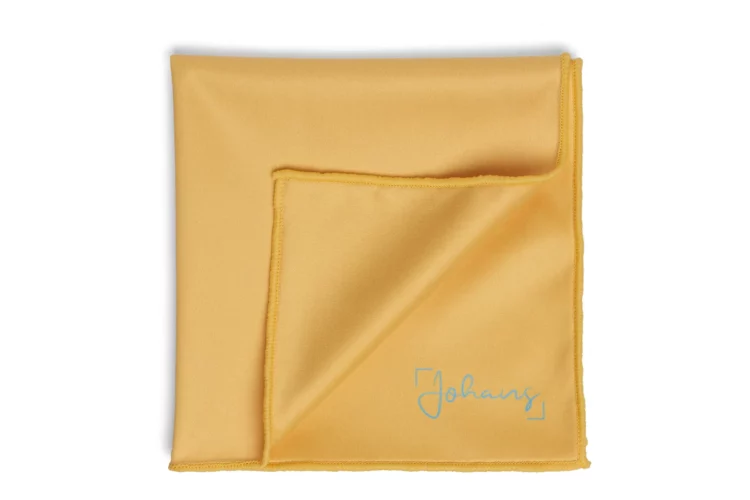 Johanes-Tuch-Gelb-gefaltet Brillen- und Displaytuch GELB