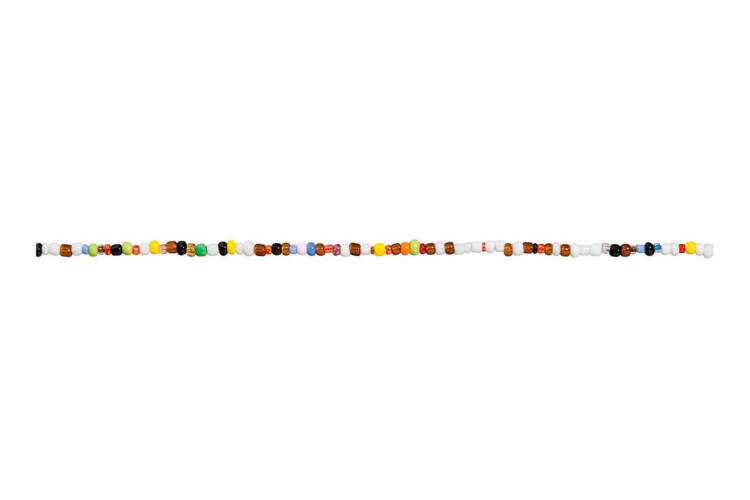 Multicolor eyewear chain
