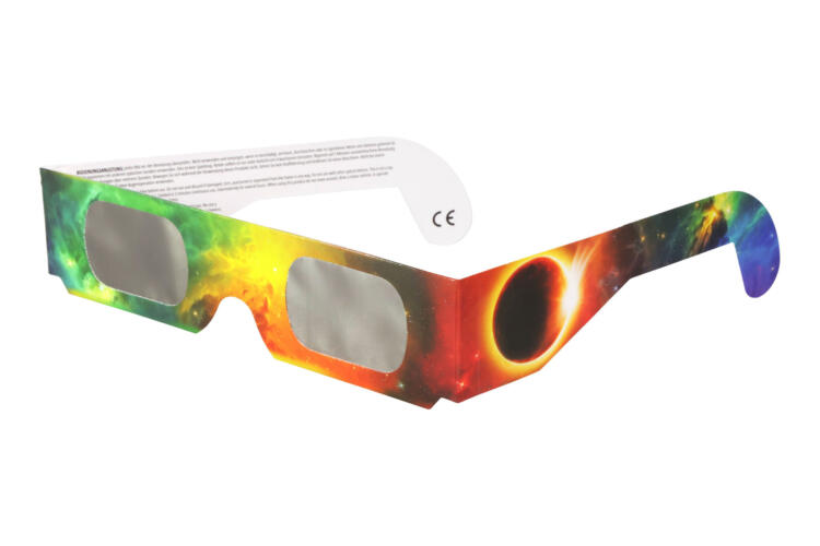 2 pieces of solar eclipse glasses