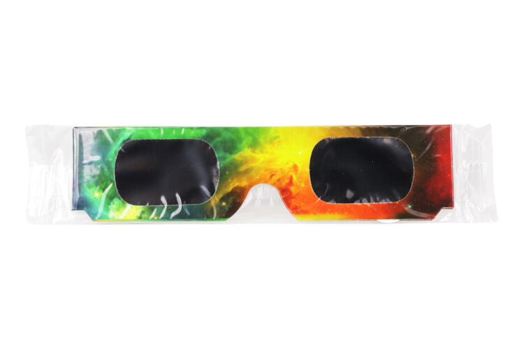 2 pieces of solar eclipse glasses